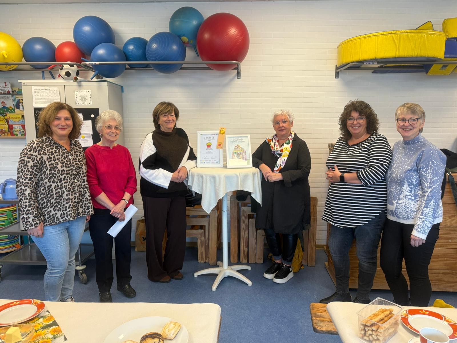 Bild zeigt unsere Vorlesepaten